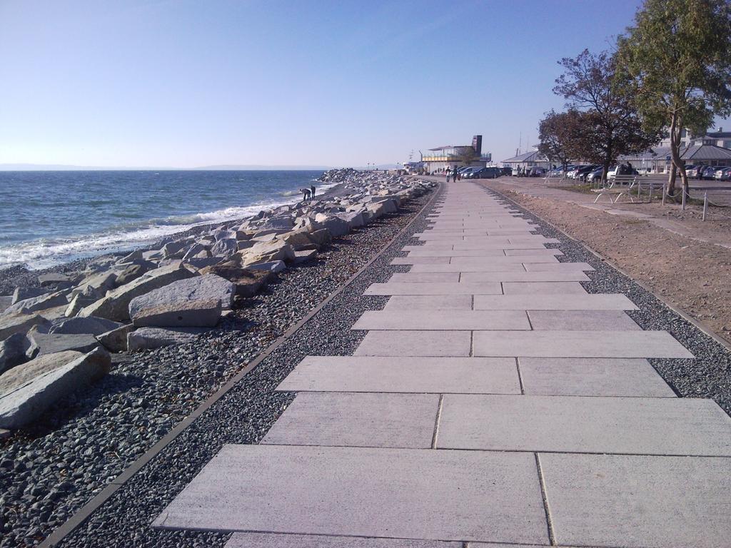 Ferienwohnung In Sassnitz Ruegen Naehe Weltnaturerbe Kreidekueste エクステリア 写真